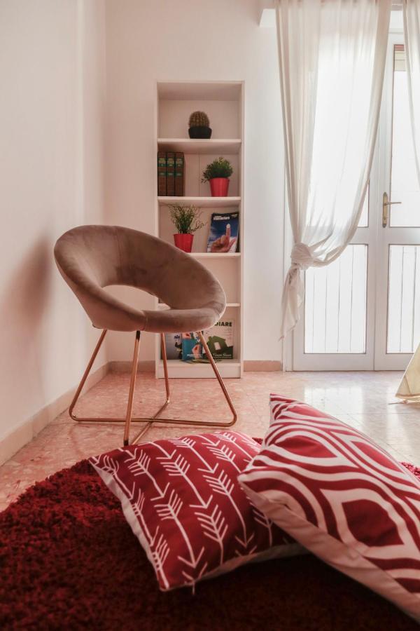 La Maddalena Apartment Pisa Bagian luar foto